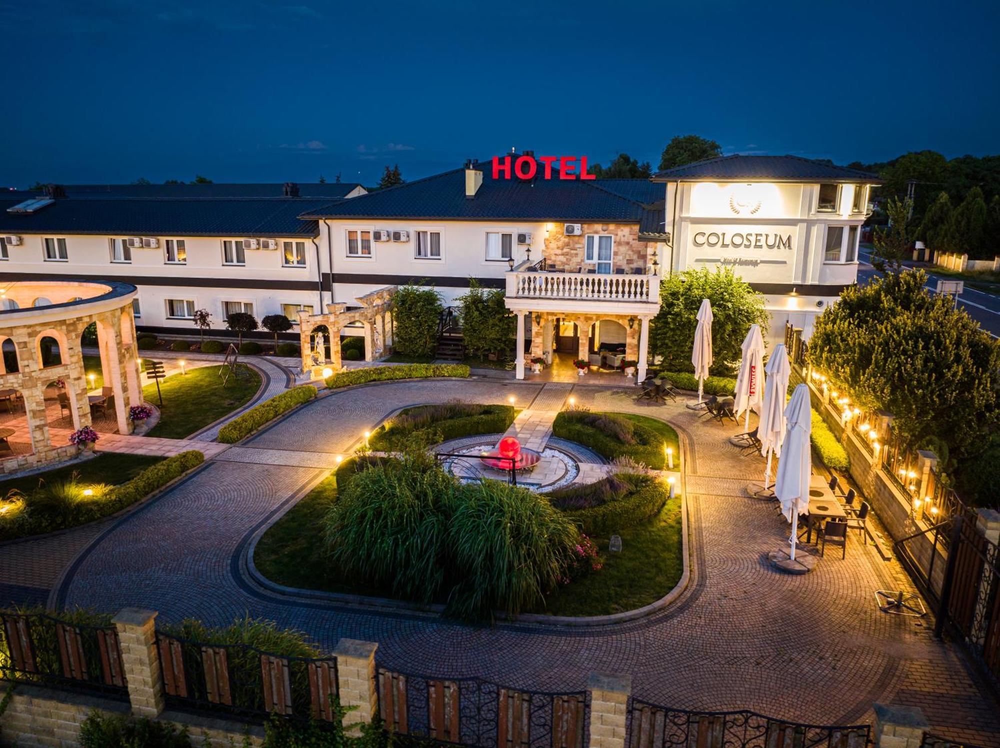 Hotel Coloseum Jaroslaw Exterior photo